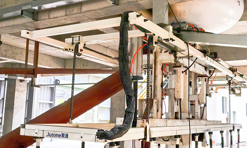 Podnoszenie urządzenia ramienia